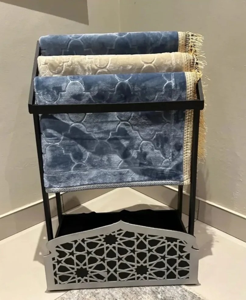 Musallah Stand — Glamcrafts portfolio example 1